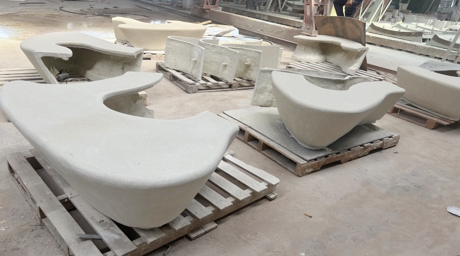 飾紀(jì)上品GRC廠家-廣州海珠區(qū)琶洲展館GRC坐凳的工程案例