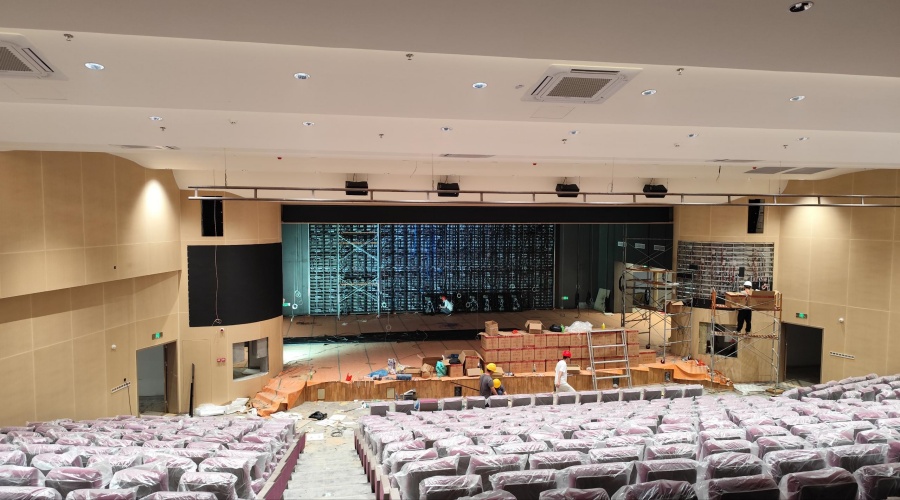 廣州黃埔會元中學(xué)GRG報告廳工程案例