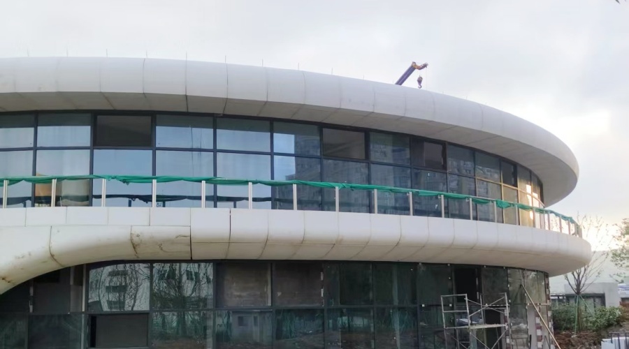 浙江三合項目的UHPC幕墻板工程