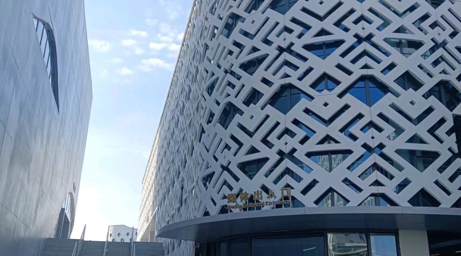 UHPC鏤空幕墻板安裝