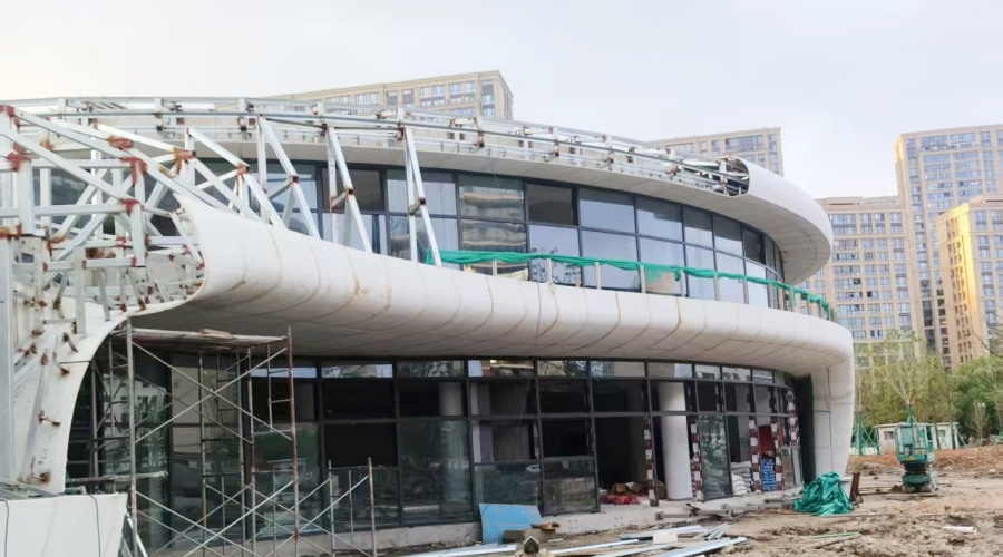 UHPC構(gòu)件安裝現(xiàn)場